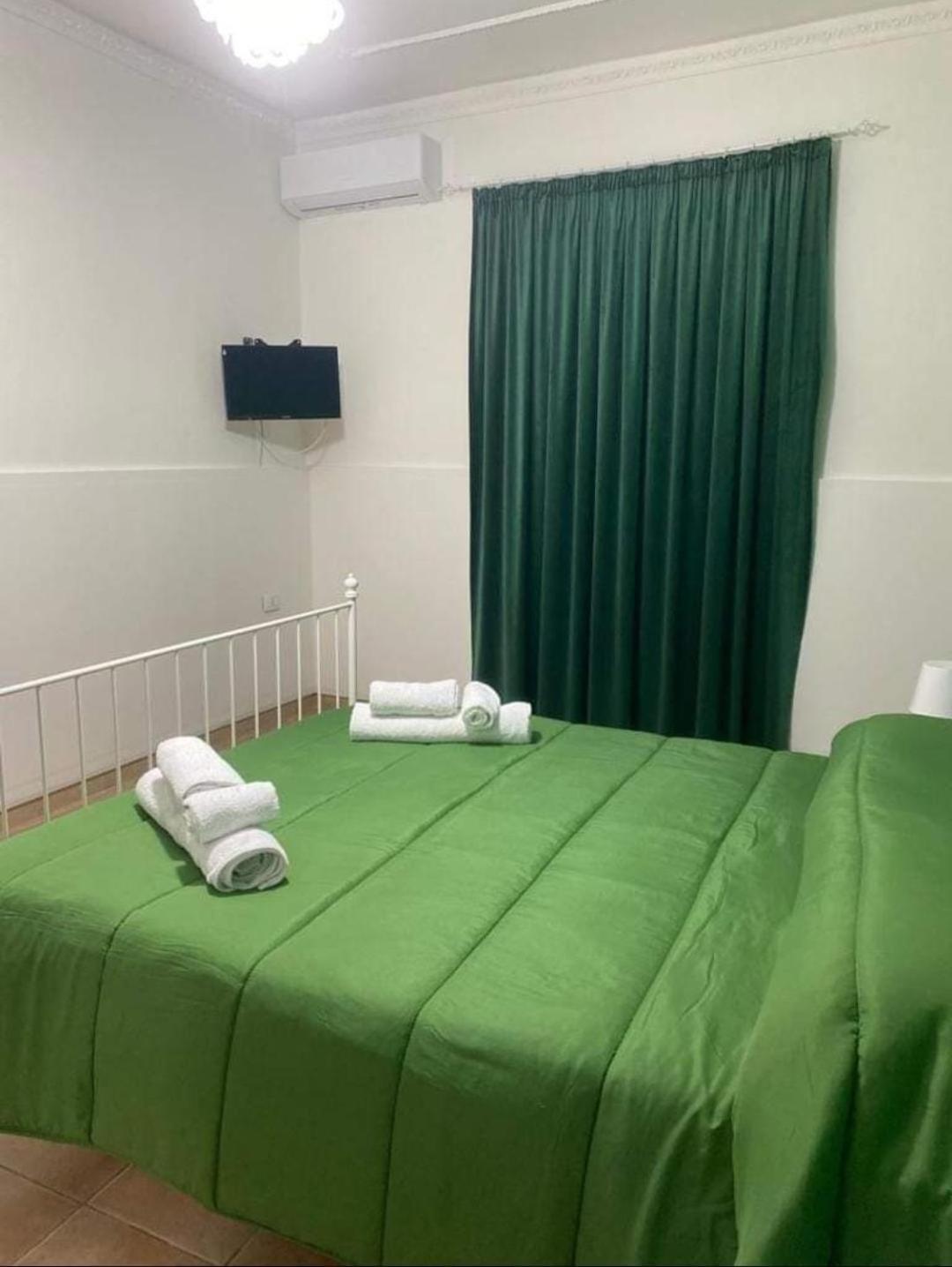 Casa Vacanze Paola بورتو إمبيدوكْلي المظهر الخارجي الصورة
